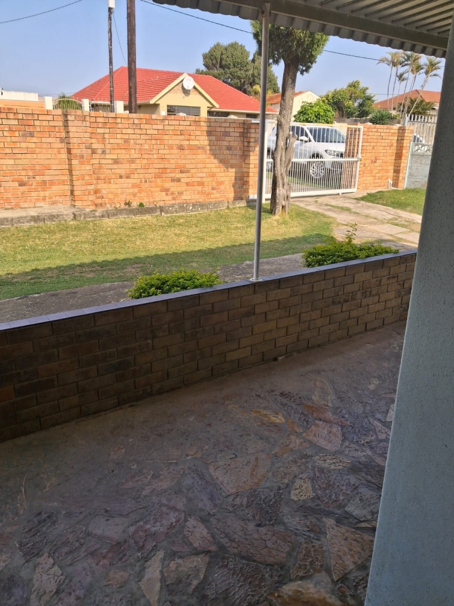 To Let 3 Bedroom Property for Rent in Greenfields Eastern Cape